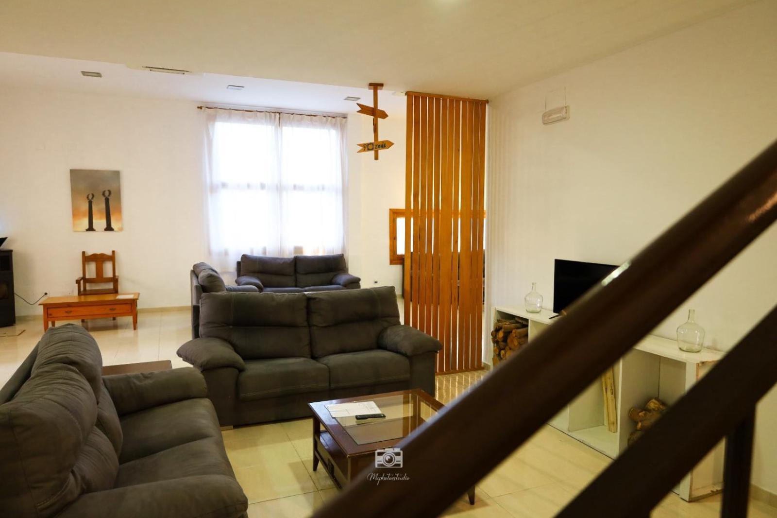 Hospedium Dlj Hostal Ben Nassar Arjona Εξωτερικό φωτογραφία