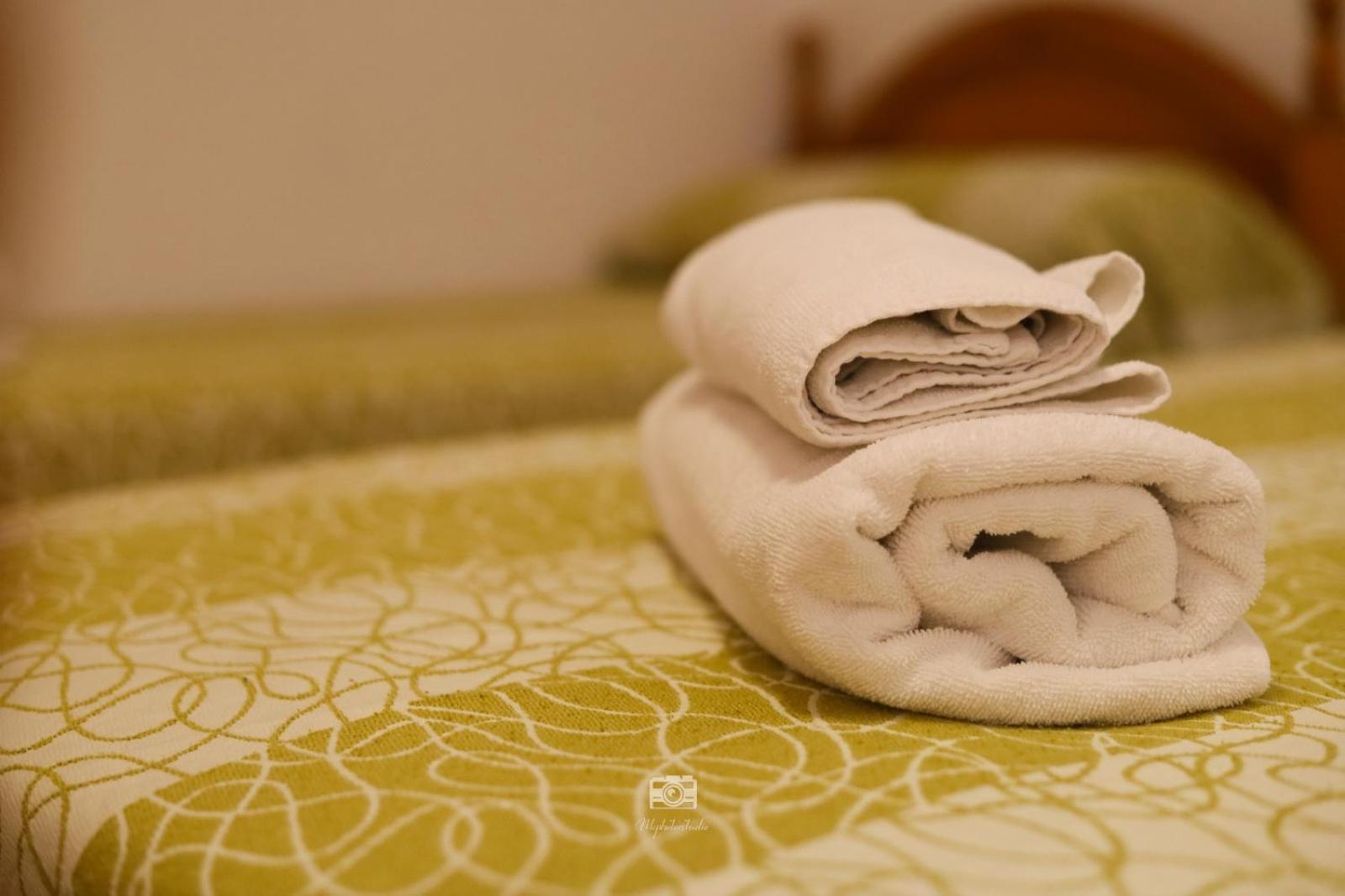 Hospedium Dlj Hostal Ben Nassar Arjona Εξωτερικό φωτογραφία