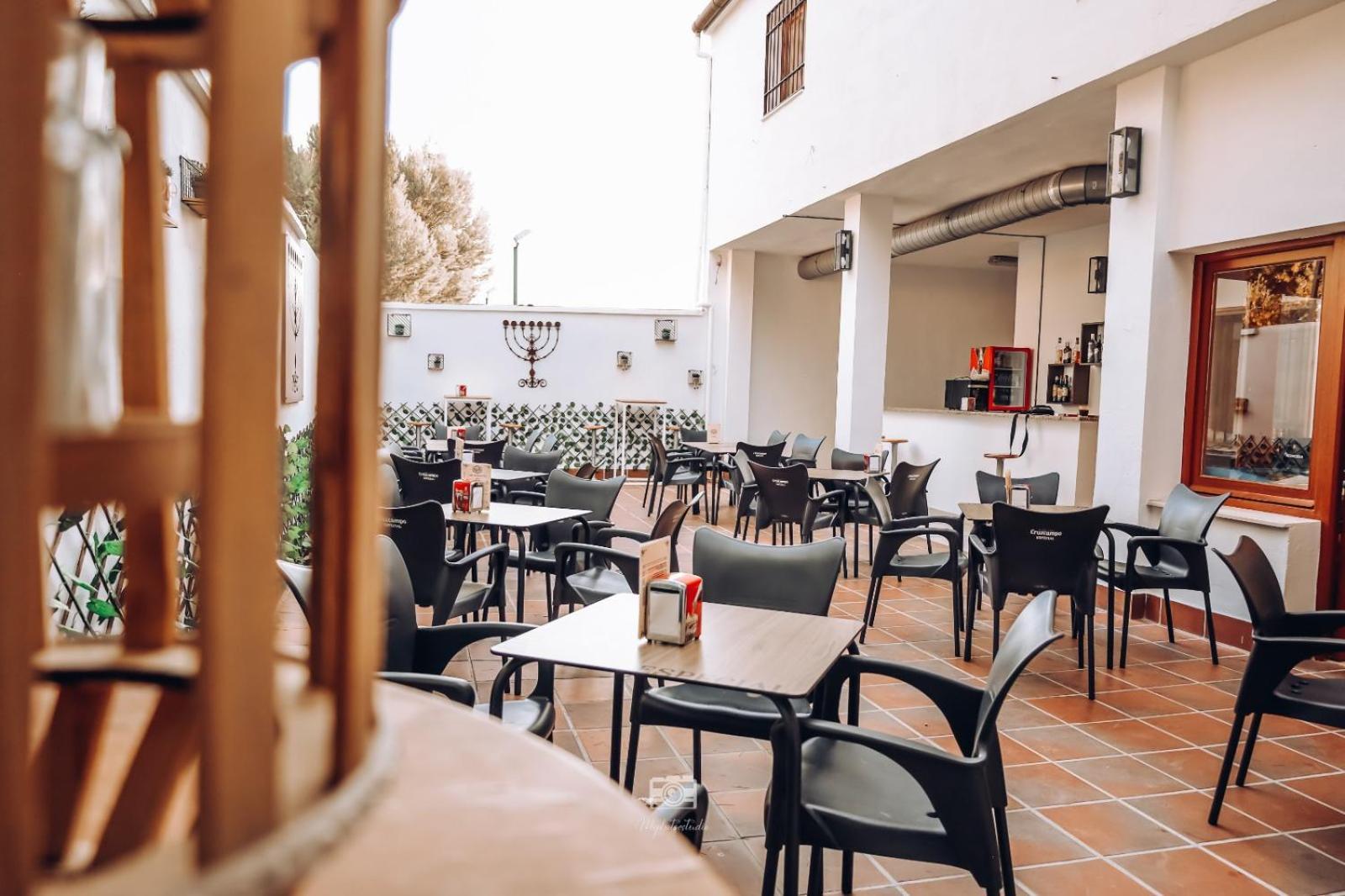 Hospedium Dlj Hostal Ben Nassar Arjona Εξωτερικό φωτογραφία
