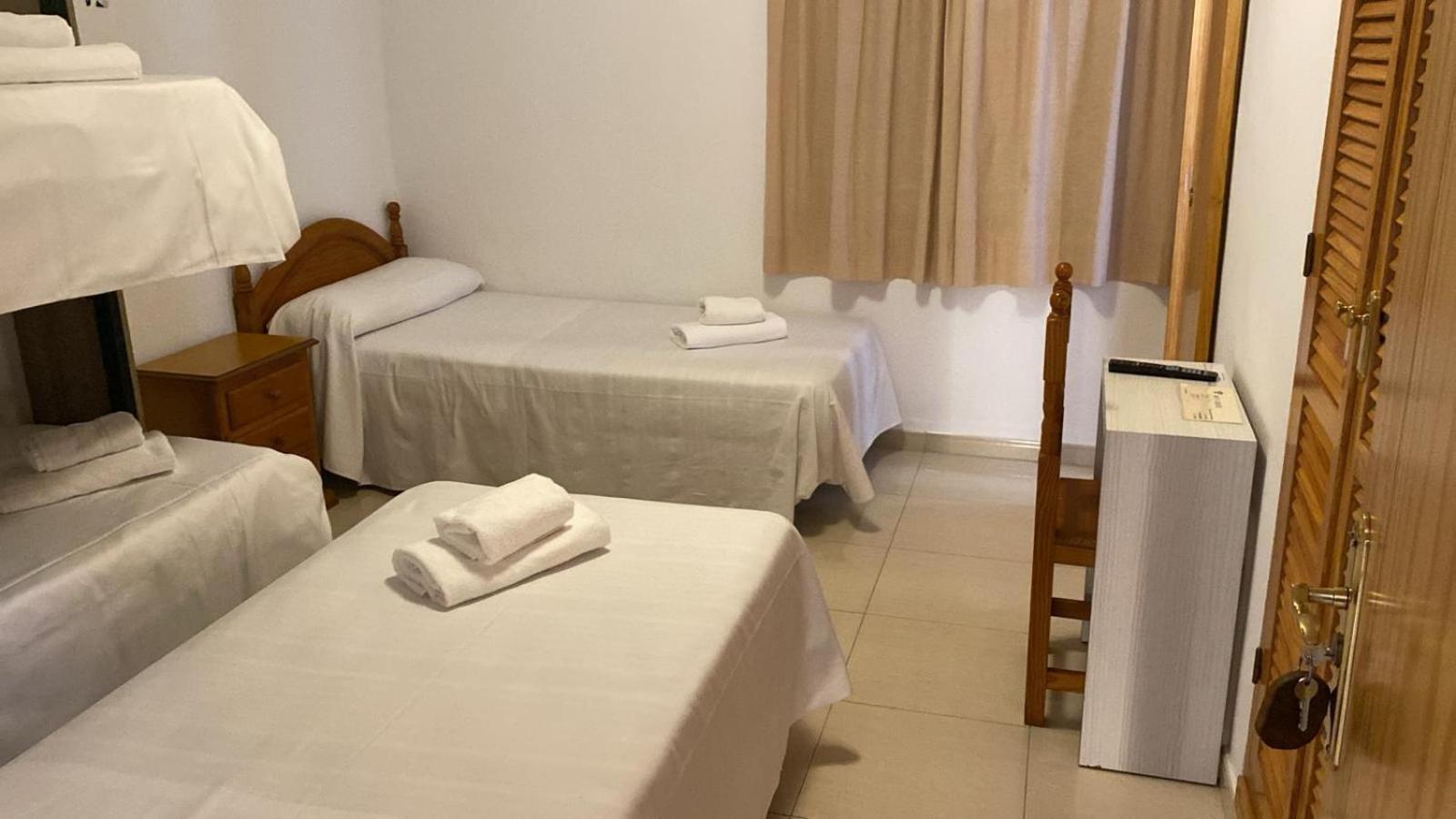 Hospedium Dlj Hostal Ben Nassar Arjona Εξωτερικό φωτογραφία